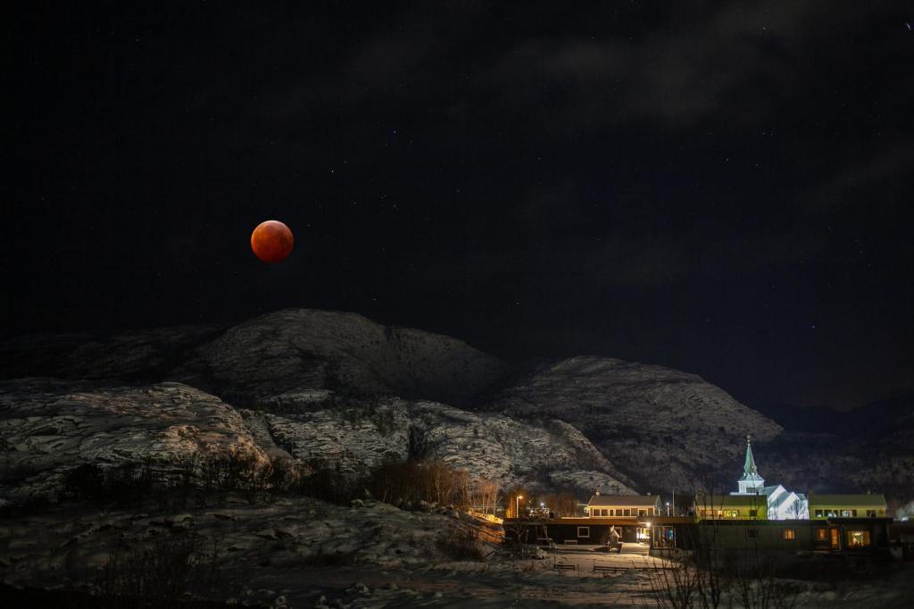 The Blood Moon Is Coming! How to Prepare for the Lunar Eclipse&nbsp;2025