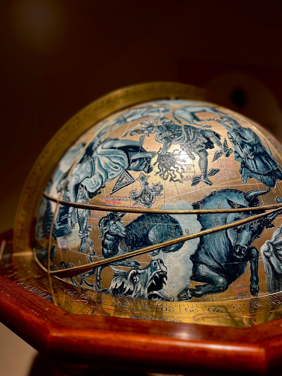 Traditional vs Modern Planet Rulers in Astrology